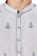 Load image into Gallery viewer, Ajay Arvindbhai Khatri Men's Linen Embroidered Kurta  Pajama Set