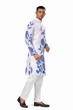 Load image into Gallery viewer, Ajay Arvindbhai Khatri  Floral Print Kurta For Men