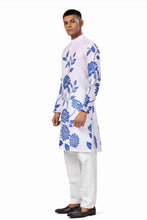 Load image into Gallery viewer, Ajay Arvindbhai Khatri  Floral Print Kurta For Men