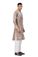 Load image into Gallery viewer, Ajay Arvindbhai Khatri Men's Linen Embroidered Kurta  Pajama Set