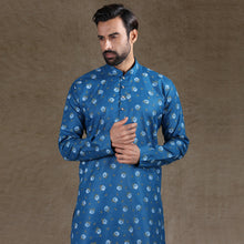 Load image into Gallery viewer, Ajay Arvindbhai Khatri Men&#39;s Cotton Flower Printed Stylish kurta Blue Colour
