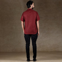 Load image into Gallery viewer, Ajay Arvindbhai Khatri Men&#39;s Maroon Half Sleeve Cotton Short Kurta With Pocket
