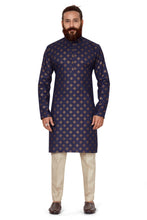 Load image into Gallery viewer, mens cotton printed blue colour kurta