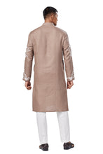 Load image into Gallery viewer, Ajay Arvindbhai Khatri Men&#39;s Linen Embroidered Kurta  Pajama Set
