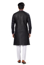 Load image into Gallery viewer, Ajay Arvindbhai Khatri Men&#39;s Embroidered  Navratri  Kurtas
