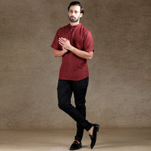 Load image into Gallery viewer, mens maroon color cotton short kurta
