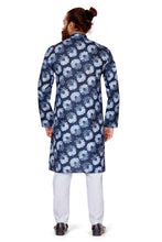 Load image into Gallery viewer, mens cotton printed blue colour kurta

