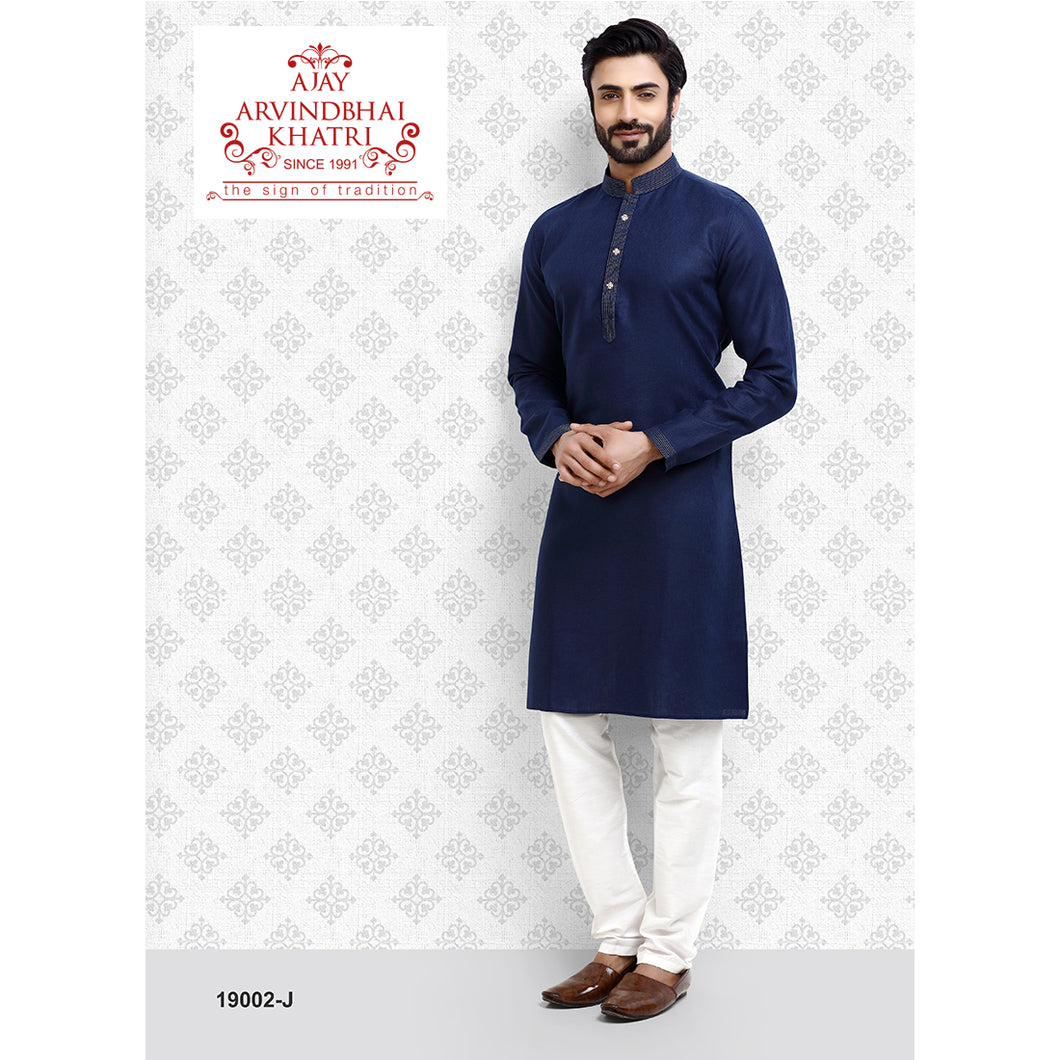 Ajay Arvindbhai Khatri Men's Navy Blue Colour Kurta & White Pyjama Set
