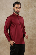 Load image into Gallery viewer, mens maroon color cotton short kurta
