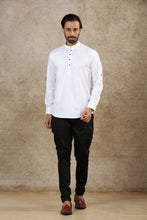 Load image into Gallery viewer, Ajay Arvindbhai Khatri Men&#39;s White Full Sleeve Cotton Short Kurta
