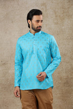 Load image into Gallery viewer, Ajay Arvindbhai Khatri Men&#39;s Firoji Full Sleeve Printed Cotton Short Kurta With Pocket

