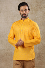Load image into Gallery viewer, Ajay Arvindbhai Khatri Men&#39;s Yellow Full Sleeve Printed Cotton Short Kurta With Pocket
