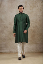 Load image into Gallery viewer, Ajay Arvindbhai Khatri Men&#39;s Green Colour Kurta &amp; White Color Pyjama Set
