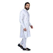 Load image into Gallery viewer, Ajay Arvindbhai Khatri Men&#39;s Poly Cotton Straight Booti work Kurta White Colour
