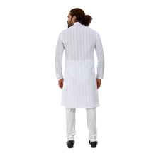 Load image into Gallery viewer, Ajay Arvindbhai Khatri Men&#39;s Pure Cotton Regular Kurta White_Circle Colour
