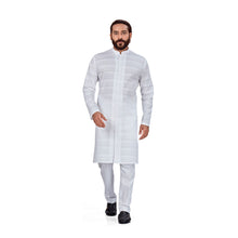Load image into Gallery viewer, Ajay Arvindbhai Khatri Men&#39;s Pure Cotton White Horizontal Stripes Kurta
